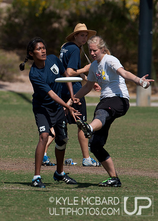 Sunday women's action from SW D-I Regionals 2012