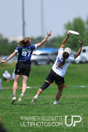 Friday action at the USAU International Club Championships.