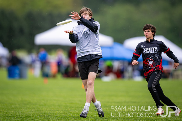 Pool play round II at DiscNW Spring Reign