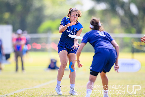 Mixed semifinals during World Ultimate Championships at Runaway Bay Sports Precinct