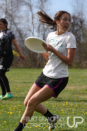 Sunday Action, Girls -- USAU 2014 HS Northeastern Championships