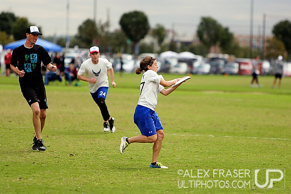 Friday Mixed Pre-Quarters - Ambiguous Grey vs Chad Larson Experience
