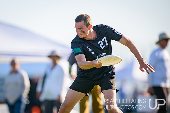 Pre-quarterfinals at USAU D-I College Championships