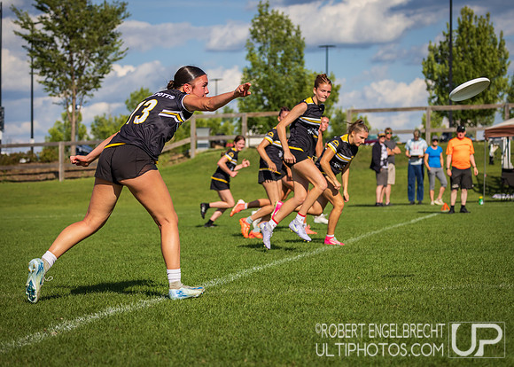 Edmonton, AB: Canadian Ultimate Juniors Championships 2025. Mond