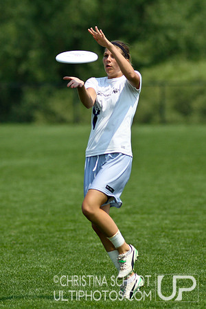 2012 USAU D-I College Championships Saturday Round 2 Action