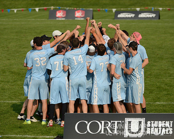 2012 USAU D-I College Championships Saturday Action
