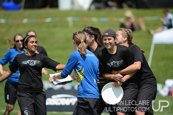 2012 USAU D-I College Championships Friday Action