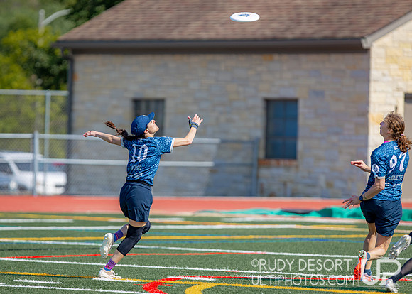 Milwaukee Monarchs vs Philadelphia Surge