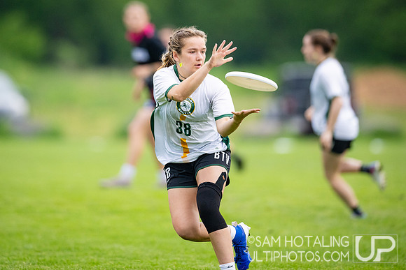 Pool play at USAU D1 College Championships