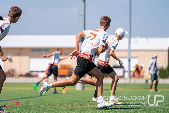 Pool play at 2024 USAU Youth Club Championship