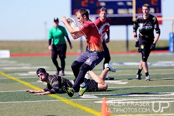 Saturday - Mixed Semifinals - 2013 USAU National Championships