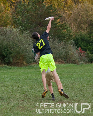 Round 4 Pool Play action from Patriot Games 2011.