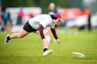 Haverford/Bryn Mawr Sneetches vs Mount Holyoke Daisy Chain in quarterfinals at USAU D-III College Championships
