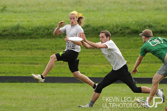 Saturday Action from 2011 Mid-Atlantic Mixed Regionals