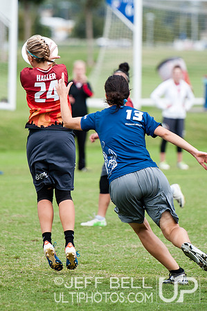 USAU_Nationals_2013_Friday_20131018_132306_JBP5285