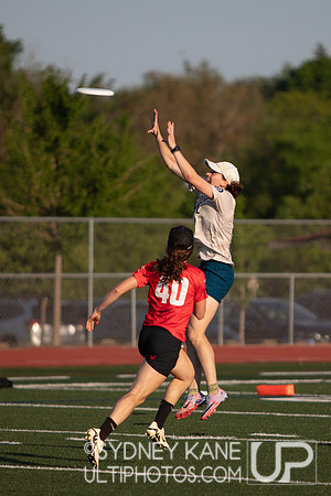 Milwaukee Monarchs vs Indy Red on 5/18/2024 in Hart Park, Wauwat