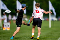 Clapham Ultimate vs Melbourne Ellipsis in pool play at World Ultimate Club Championships