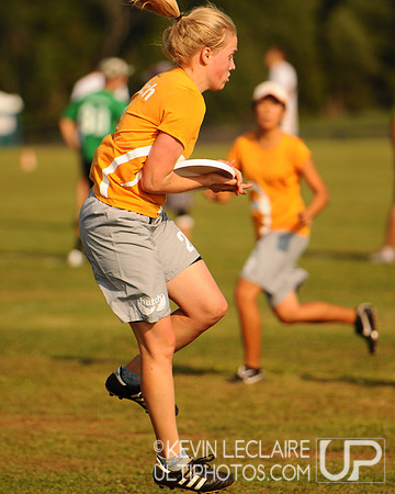 Saturday Women's division action -- Chesapeake Open 2010