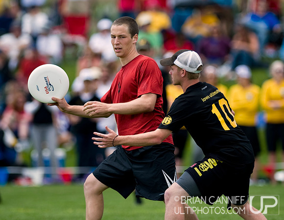 Open Semis - CUT v Iowa - 2011 College Championships