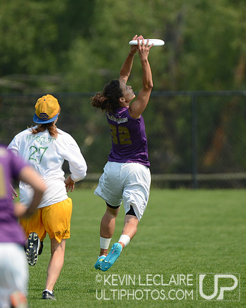 2012 USAU D-I College Championships Saturday Action