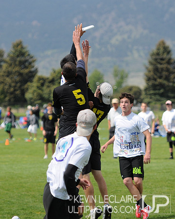 Saturday 10:30am round -- 2011 USAU College Championships