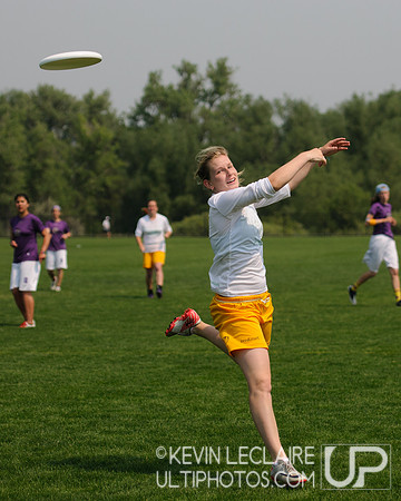 2012 USAU D-I College Championships Saturday Action