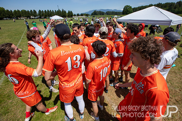 Day 2 of the USA Ultimate D-I College Championships