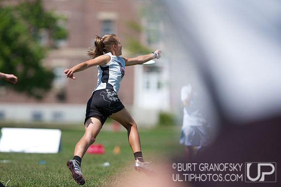 Girls Division, Championship -- 2012 USAU HS Northeasterns
