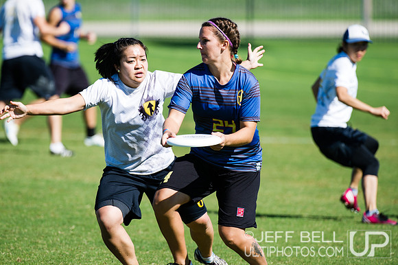 USAU_Nationals_2013_Thursday_20131017_113237_JBP0915
