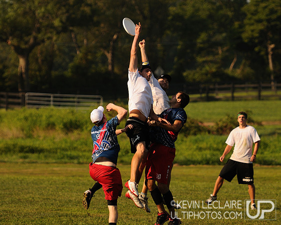Sunday Elite Open Playoff action -- Chesapeake Open 2010