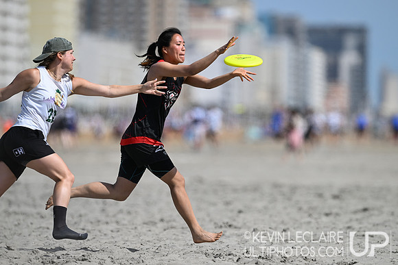 Porcupineapples vs Blackwidows - Sunday Action - 2025 Beach Cham