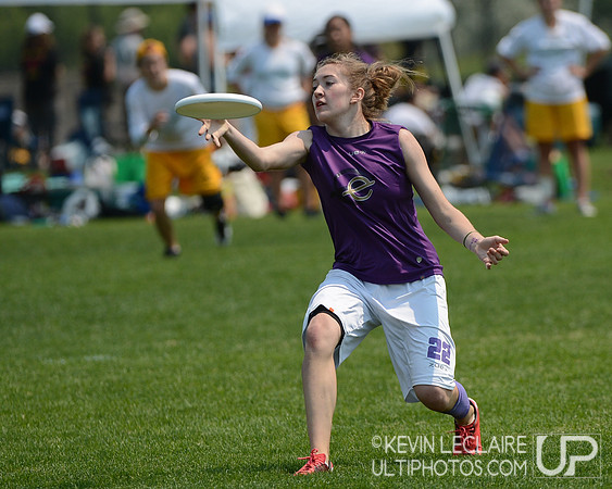 2012 USAU D-I College Championships Saturday Action