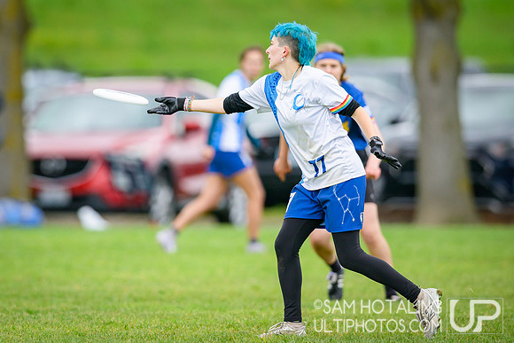 Lewis & Clark Artemis vs Whitman Sweets in quarterfinals at USAU D-III College Championships