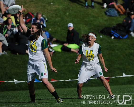 2012 USAU D-I College Championships Sunday Action