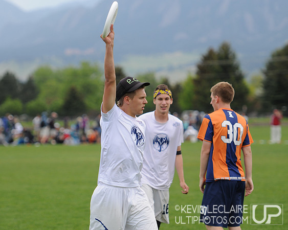 Saturday 2:30pm round -- 2011 USAU College Championships
