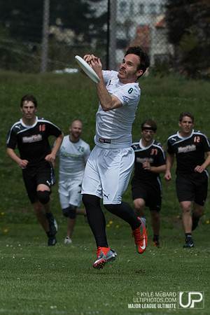 SF Dogfish v. Seattle Rainmakers at Boxer Stadium 4/12/2014