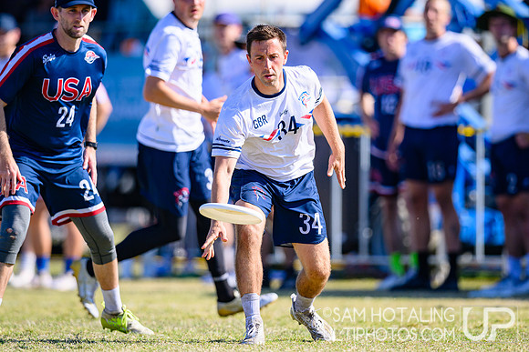 Men’s semifinals during World Ultimate Championships at Runaway Bay Sports Precinct