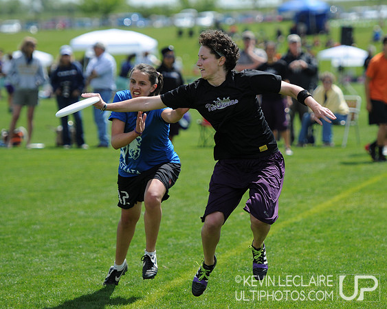 Friday 10:30am round -- 2011 USAU College Championships