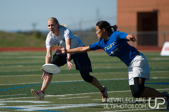 Scandal vs. Fury -- 2013 Women's National Championship Game