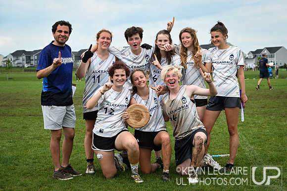 Alexandria Small Titans Champions Team Photo - VA HS States 2024 Sunday