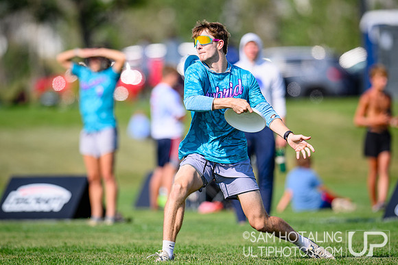 Mixed crossover play during International Club Championships at Aurora Sports Park