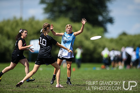 USA Ultimate YCC 2022 -- U17 Girls Finals Action