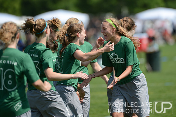 2012 USAU D-I College Championships Friday Action