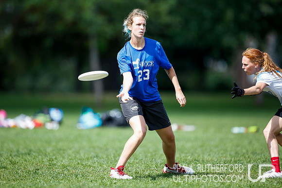 Sunday Action - 2016 USAU