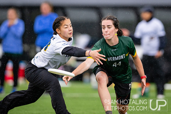 Quarterfinals at USAU DI College Championships