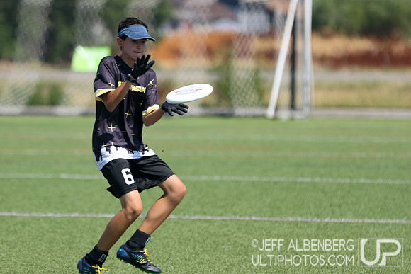 Pool play at USAU Youth Club Championships