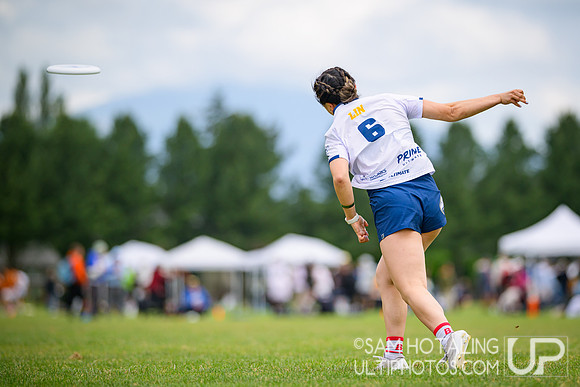 Pool play at USAU D-I College Championships