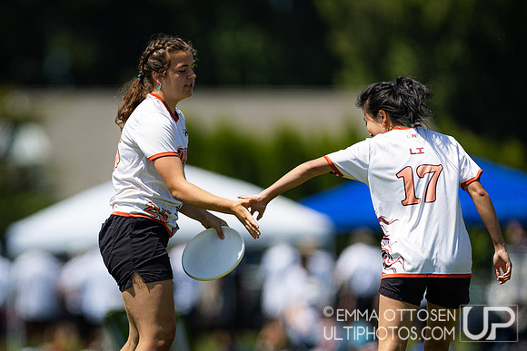 Saturday full coverage from USAU D-I College Championships, North Carolina vs Pennsylvania