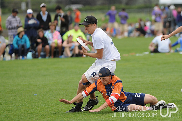 Saturday 2:30pm round -- 2011 USAU College Championships