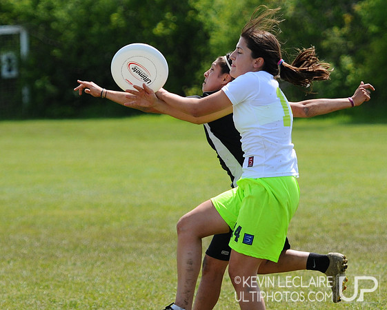 2010 UPA High School Girls Eastern Championship Finals -- Amherst vs. YHB